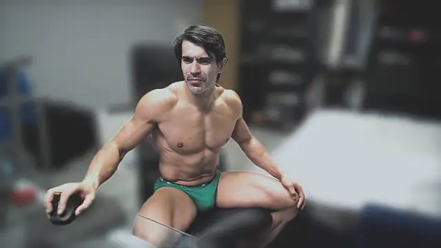 latinoo23bom live sex cam