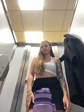 Holy_Tereza live sex cam