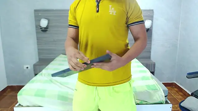 Loony_Zion live sex cam