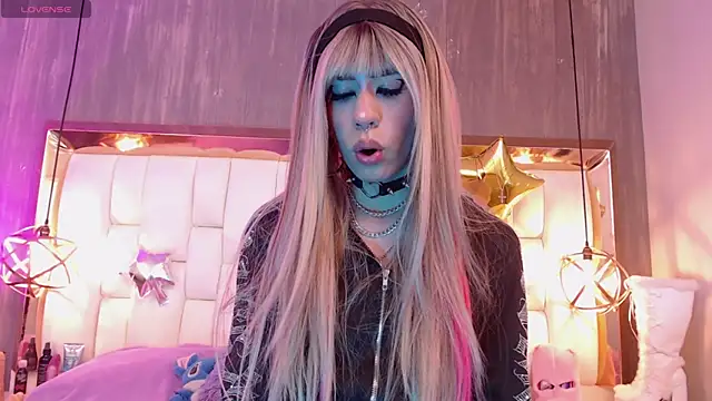 Foxxy_Doll live sex cam