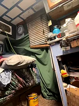 Followthepiper live sex cam