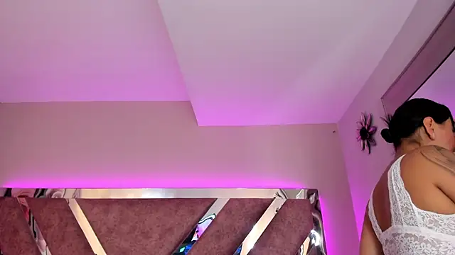 MelissaGill_'s cam snapshot