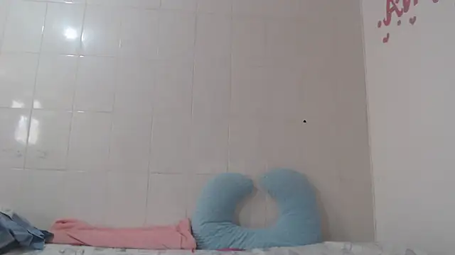 Alana__Foxxx's cam snapshot