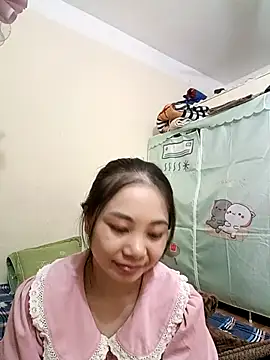 Moon-night222 live sex cam