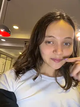 TheYourL live sex cam