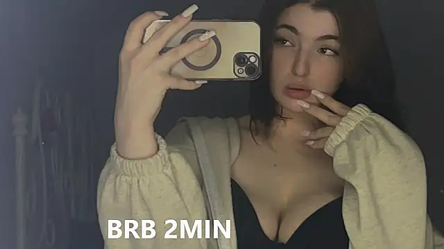 HoneyMist live sex cam