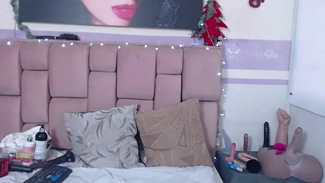 RoxetteMature's cam snapshot