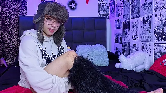 Apolo_Ushi live sex cam