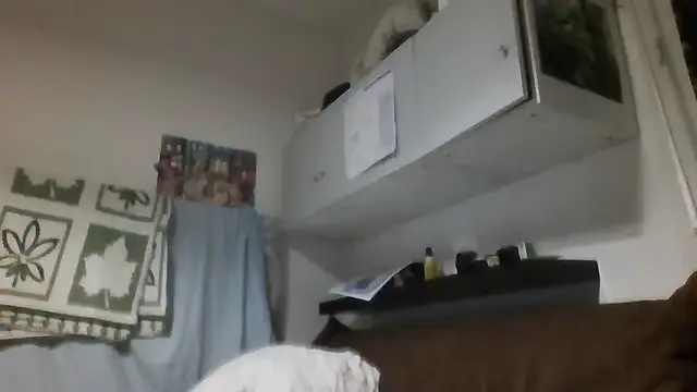 whatYwantMorrre live sex cam