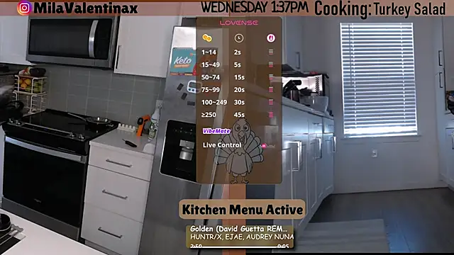 MilaValentina live sex cam