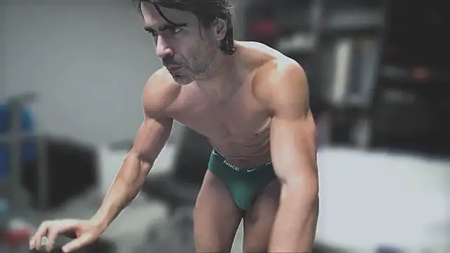 latinoo23bom live sex cam