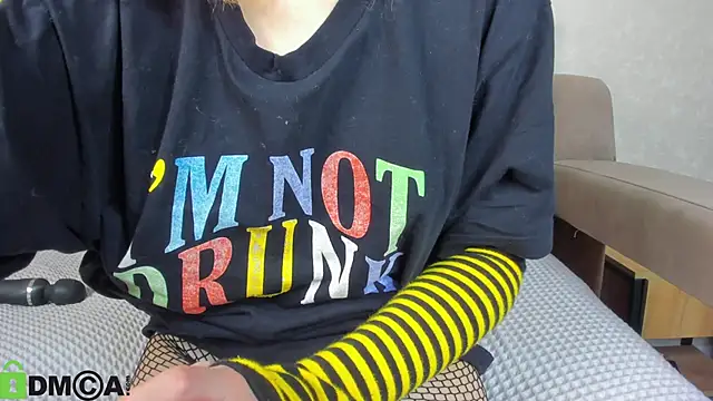 Little_Chips's cam snapshot