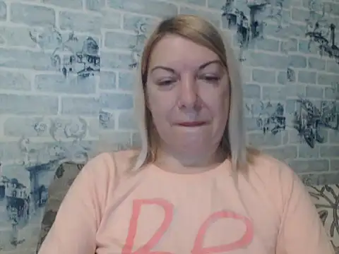 Lillia_Ray's cam snapshot