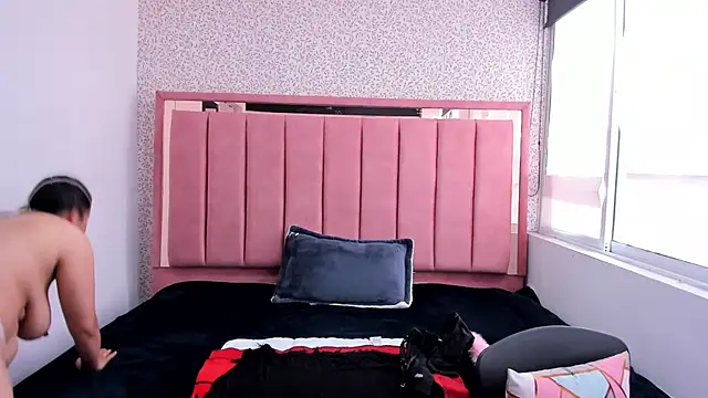 Barbara_fox__'s cam snapshot