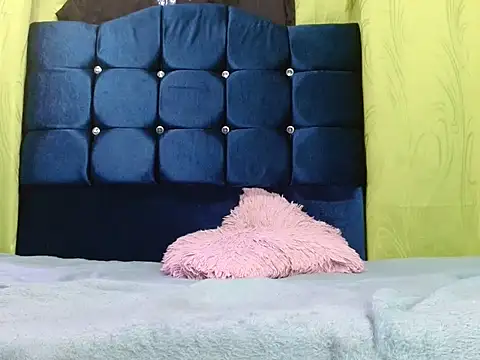 Andreaebony's cam snapshot