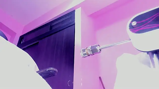 MATURE_WHOR33's cam snapshot