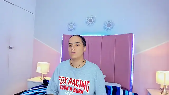 valen_rouse's cam snapshot