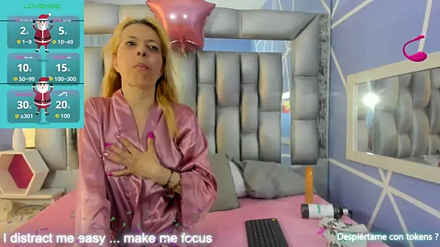 sophia_ny's cam snapshot