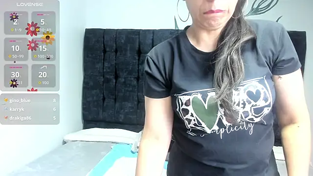 Alice__Morgan_'s cam snapshot