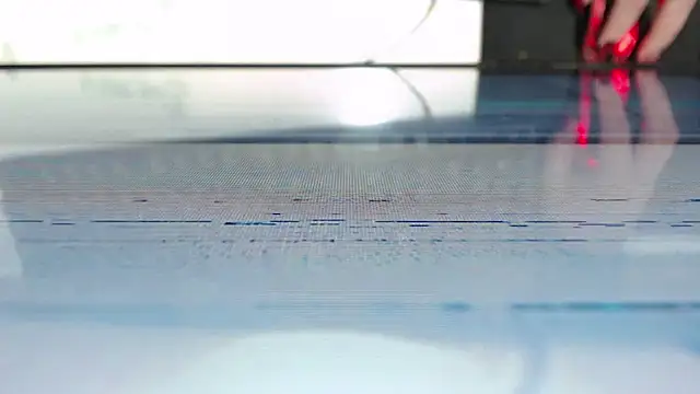 sarah_rouse_t_'s cam snapshot