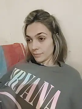 SheTheDeeevil's cam snapshot