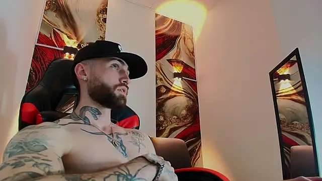 Luke_davis01 live sex cam