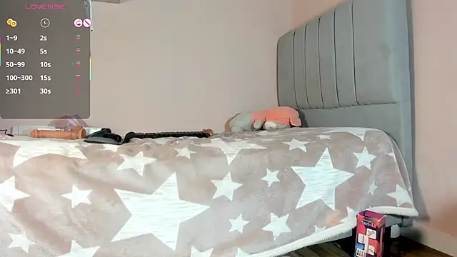 mary_cute9's cam snapshot