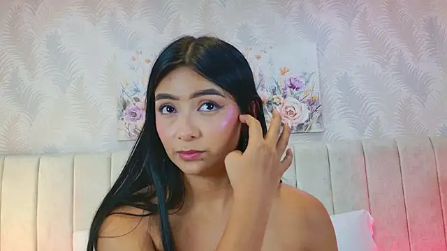 MeganCruzGB's cam snapshot