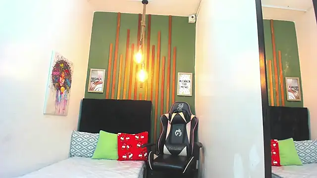 Laura_Sex19's cam snapshot