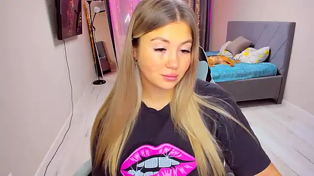 SarahWild's cam snapshot