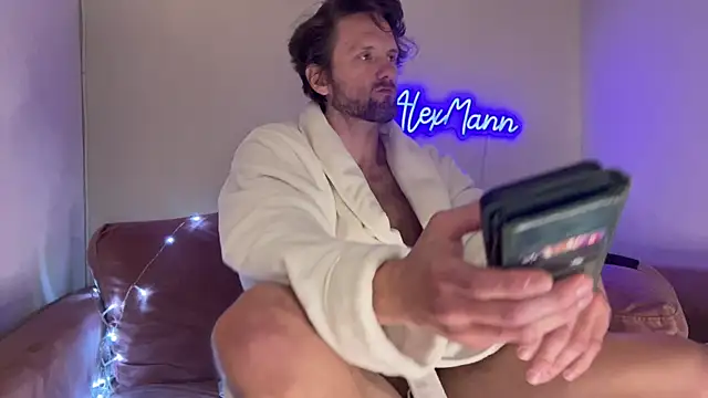 alexmannd's cam snapshot