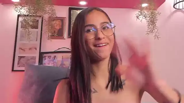 Alana_Martinez_'s cam snapshot