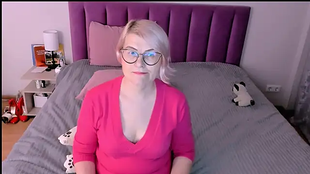 sabrinamacmarren's cam snapshot