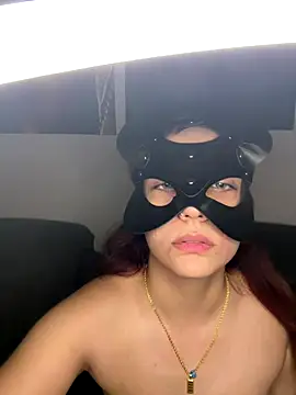 Teengirlmiaa live sex cam