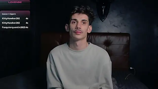 DanielCrush1 live sex cam