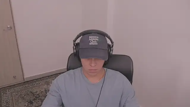 Tony_Hoffa live sex cam