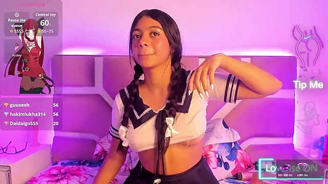 sweete_coraline9's cam snapshot