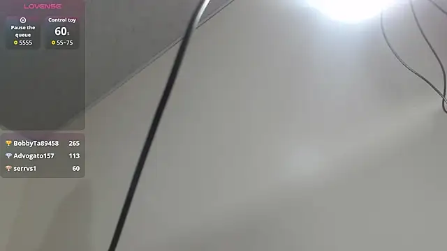 Kitty_Mifl live sex cam