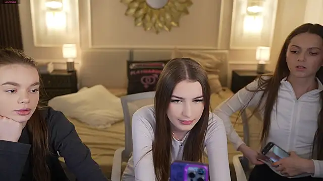 Zlata_Sky live sex cam