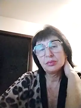 AlbinaXPretty's cam snapshot