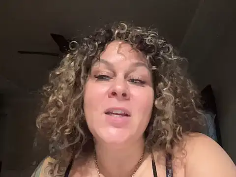 WorldsGreatestCockRater's cam snapshot