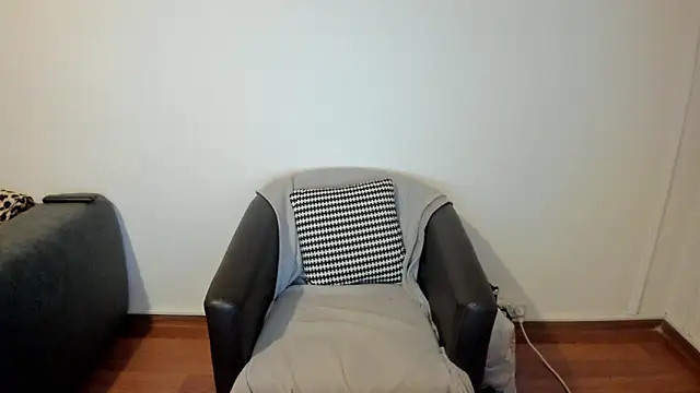 NicoleKatee's web cam