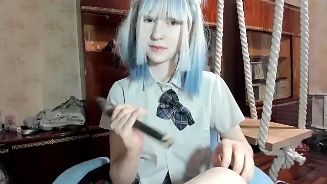 Yoonhee_Kiss live sex cam