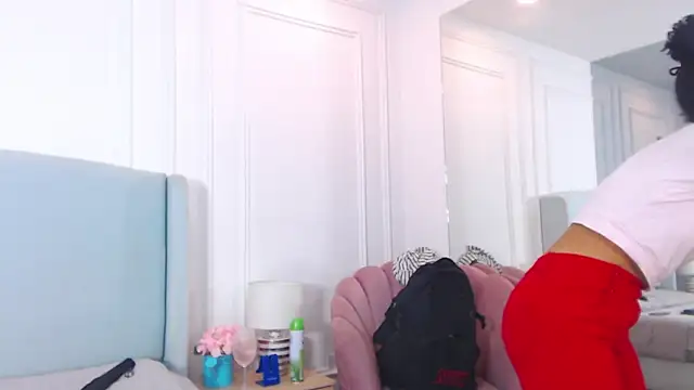 ChantalGarner's cam snapshot