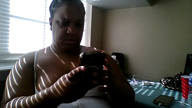 Badgirlbrittt live sex cam