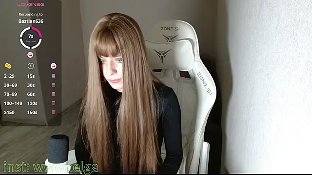 Helga__Pataki's cam snapshot