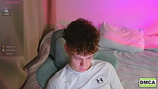 cute_thomas live sex cam