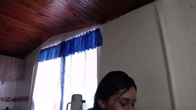 Cuty_sexy_hot's cam snapshot