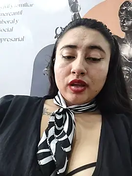 _Sarah-Office1's cam snapshot