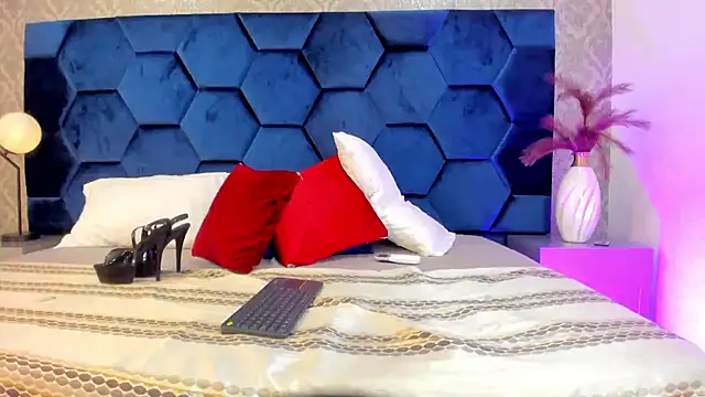 Angelina_Roa's cam snapshot